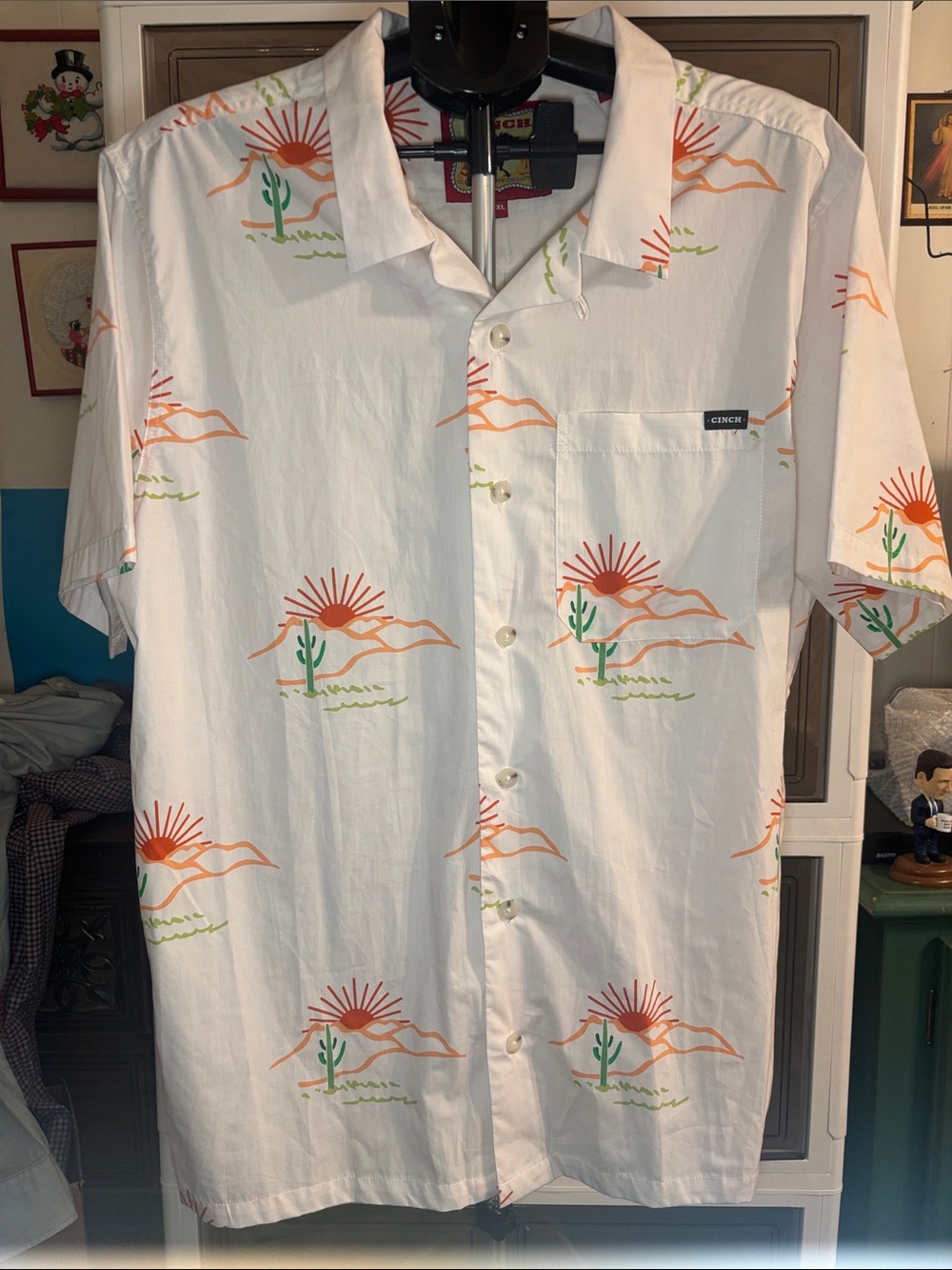 Cinch White Short-Sleeve Button-Up Shirt with Orange Desert Print